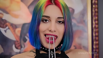 La Adolescente Asiática Roxy Lips Se Enfrenta Al Duro Nick Rock En Un Video De Mamada Anal